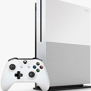 Xbox one used control has a small crack but everything works perfectly fine.